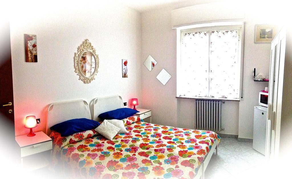 Top Suit Uno - Guest House Brugherio Exterior foto