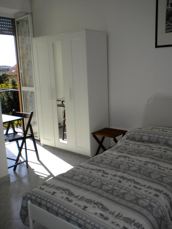 Top Suit Uno - Guest House Brugherio Exterior foto